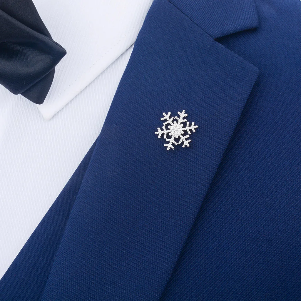 

Silver Shiny Side Christmas Snowflake Brooch Accessories Delicacy Men And Women Brooch A- line Needle Collar Pin through Metal C