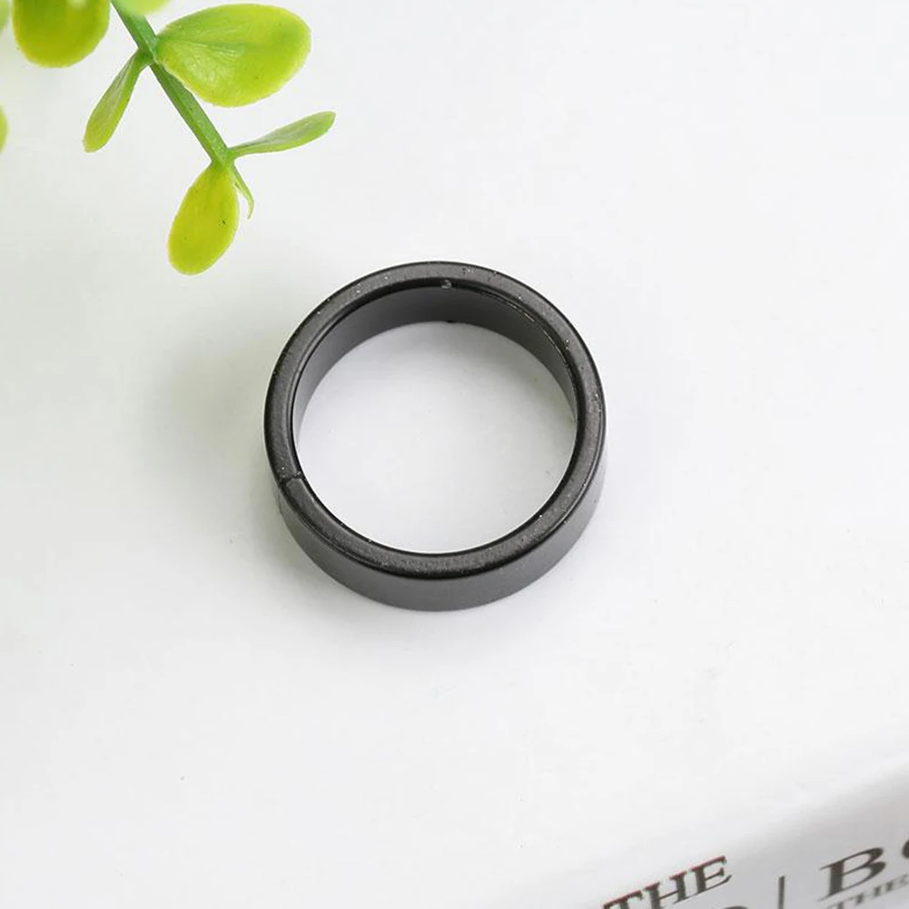 Black Strong Magnetic Magic Ring Magnet Coin Magic Tricks Finger Decoration Magician Ring 18/19/20/21MM Size Magic Props Tools