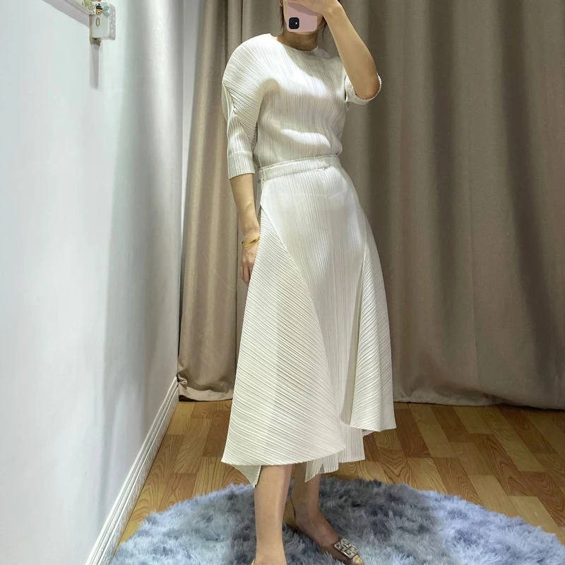 Весенняя Новинка MIYAKE плиссированная Однотонная юбка асимметричная Высокая талия тонкий профиль большой маятник длинная юбка