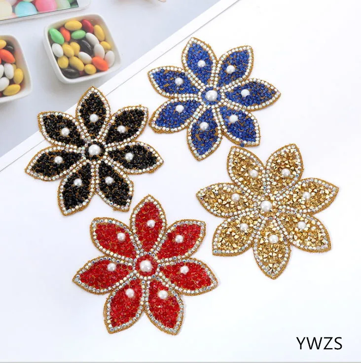 

New arrival 10 pcs Flower Beads and Rhinestones iron on patches DIY Hotfix Motif Applique garment bag patch decor accessory