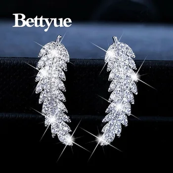 

Bettyue Brand Hot Sale Luxury Fashion Charm Leaf Shape Cubic Zircon Three Colors Jewelry Earrings For Woman Party Florid Giift