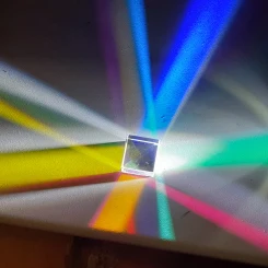 20X20X20 мм крестообразный дихроизм X кубический призматический оптический
