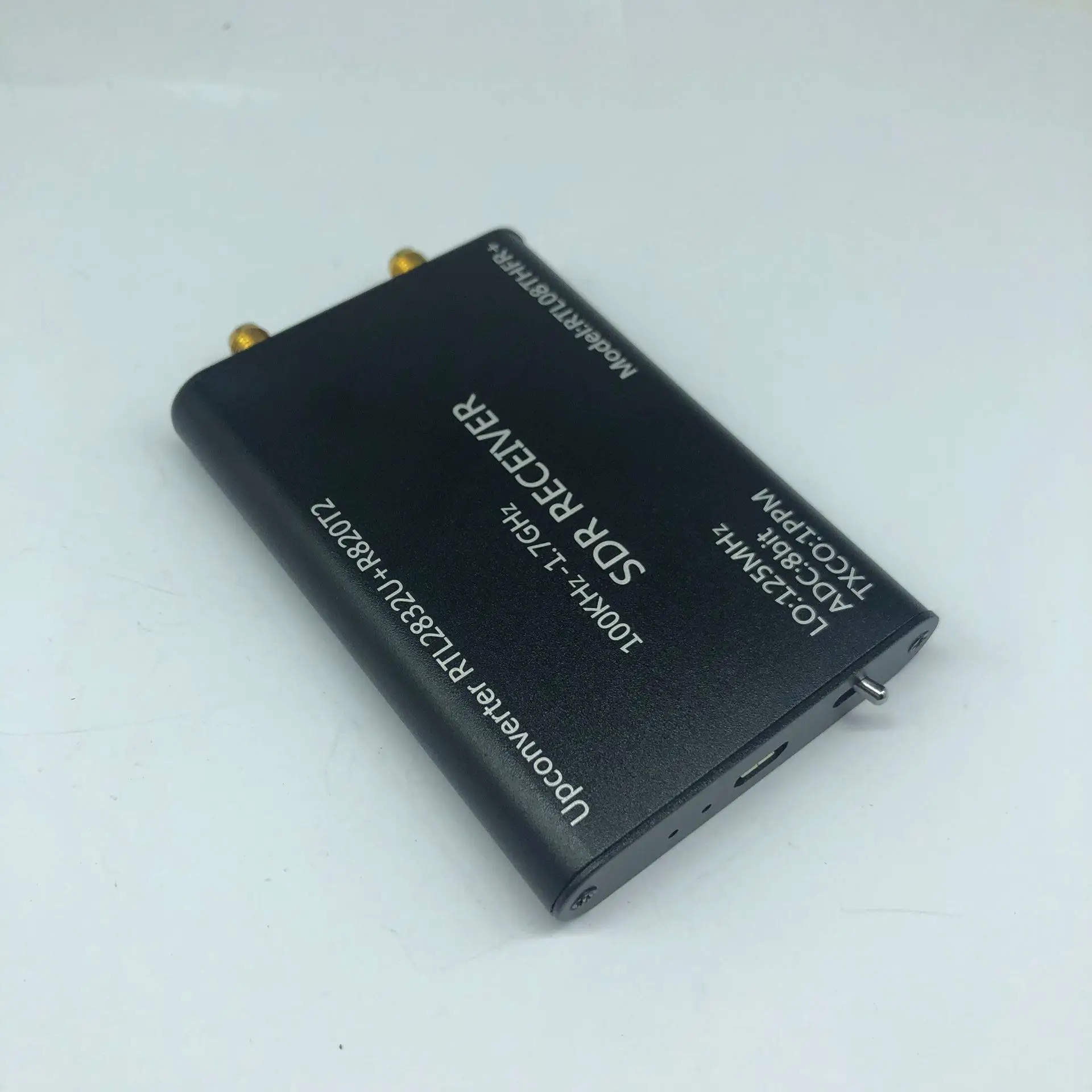 100KHz-1.7GHz Upconverter+1PPM TXCO RTL-SDR
