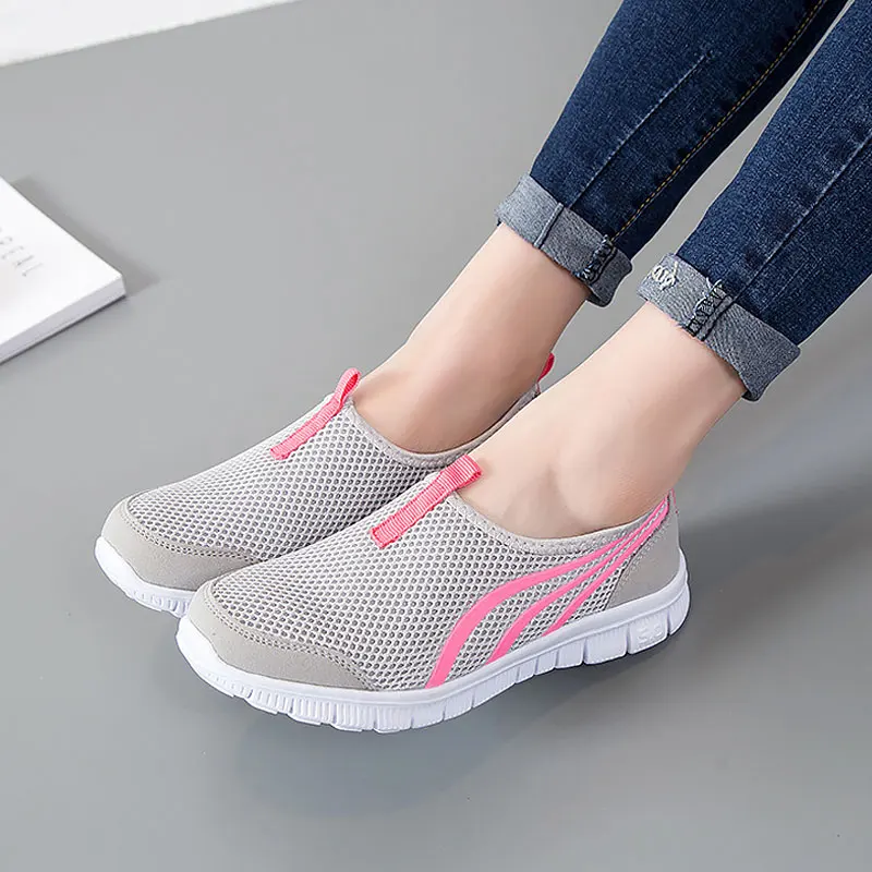 

Casual shoes woman 2019 fashion breathable mesh summer women shoes hot light lace-up women sneakers tenis feminino plus size