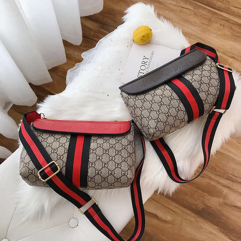 

Summer WOMEN'S Bag 2019 New Style Trend WOMEN'S Bag Printed Lettered Large Capacity Shoulder Bag Korean-style Cross Women's Squa