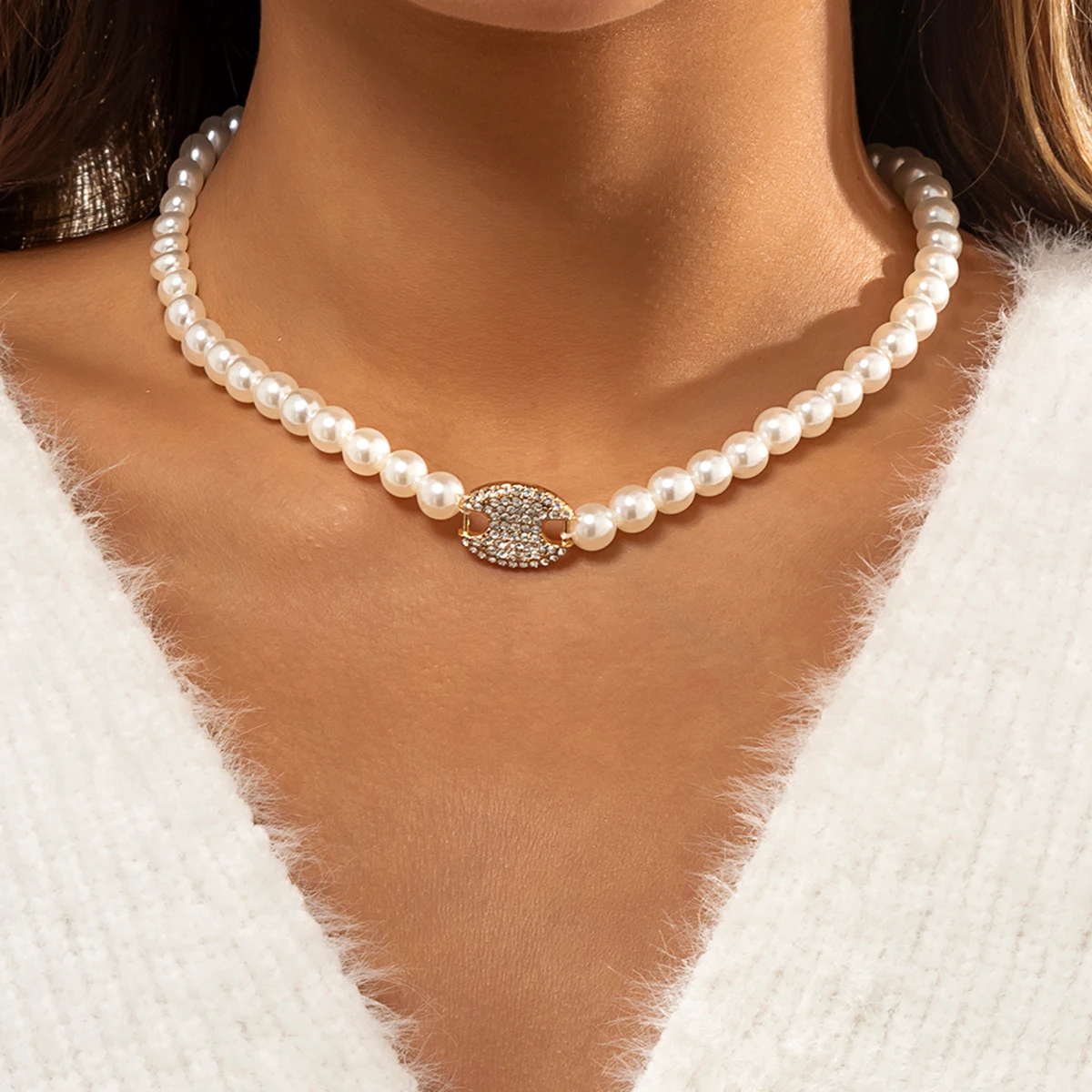Pearl Choker Necklaces 