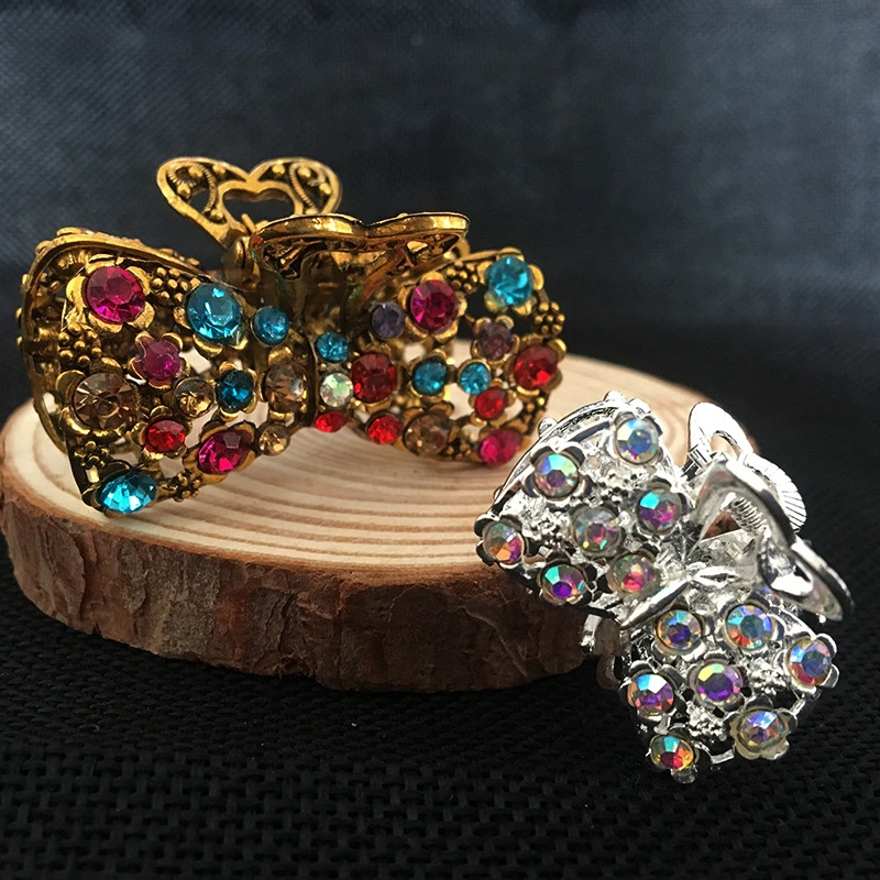 

Old Vintage Style Palace Bow Grip for Elegant Women Shinny Ruby Diamond Gorgeous Pearl Hairpins Hair Clip Hair Accessories Tool