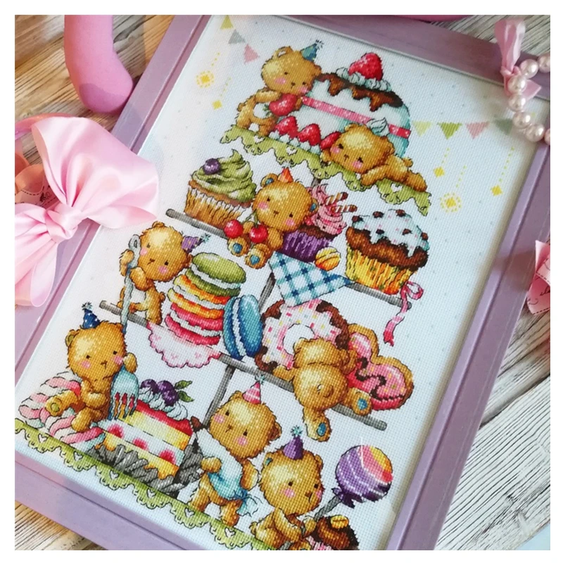 Making Cakes Cross Stitch Cartoon Bear Tower 18ct 14ct 11ct White Fabric Cotton Thread Embroidery DIY Handmade Needlework