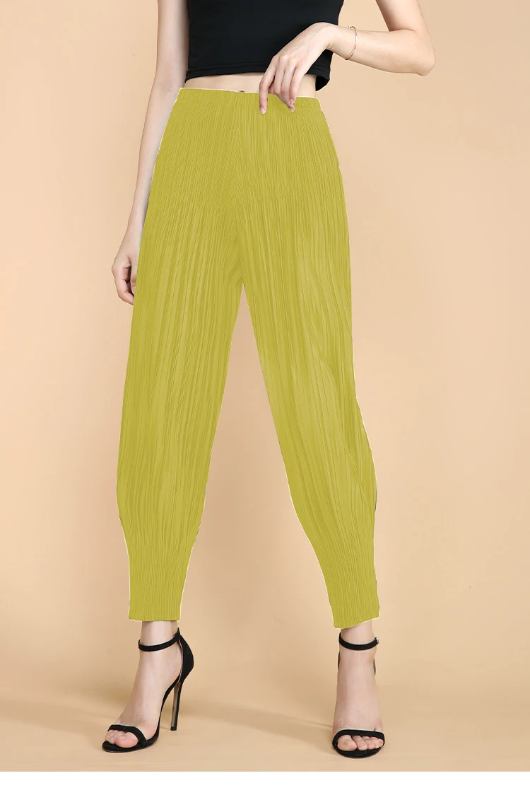 high waisted jeans Women Casual Loose Harem Pants Summer Thin Miyak Pleated Solid Color Pocket Carrot Pants Female Mid Waist Cropped Trousers wide leg pants