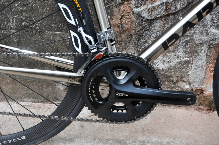 Top DARKROCK(DR) Sepat Road Bikes 700C shi mano 105/5800 Groupset 7.9kg light cycling bicycle CR-MO 4135 Heating Treated Carbon 4