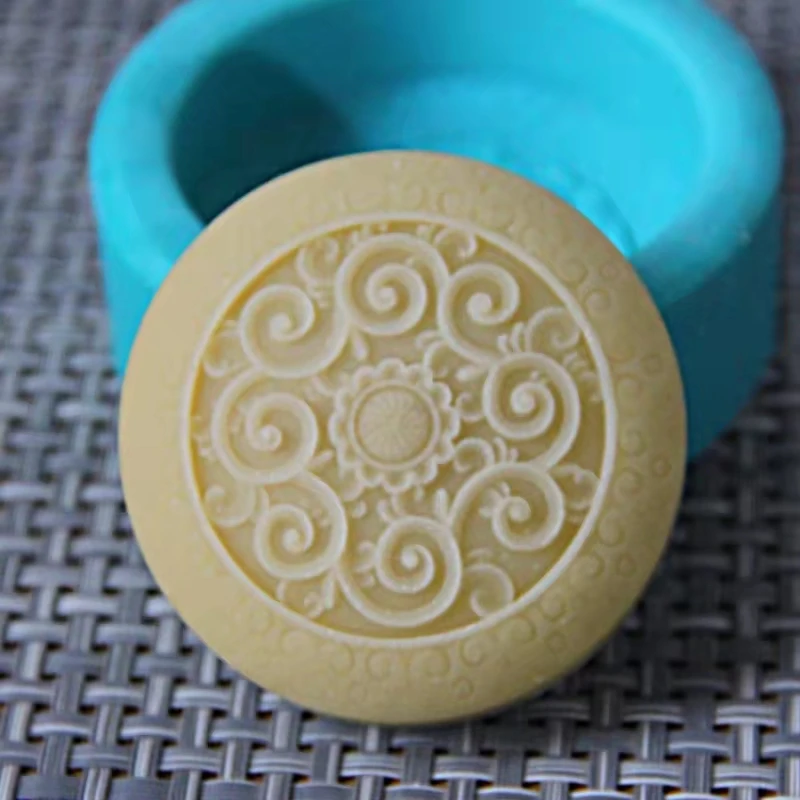 Classical Flower Round Soap Mold Cake Mold Candle Wax Aromatherapy Gypsum Silicone silicone mold soap molds