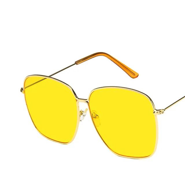 LeonLion 2021 Fashion Metal Women Sunglasses Mirror Classic Large frame Retro Street Beat Glasses Travel Oculos De Sol UV400 GoldYellow