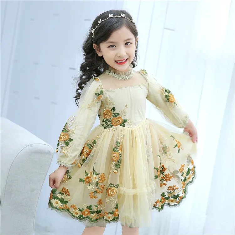 

Brand Embroidery Girls Princess Dress for Kids Flowers Fluffy Tutu Dress Puff Sleeve Halloween Cosplay Dress Party Costume