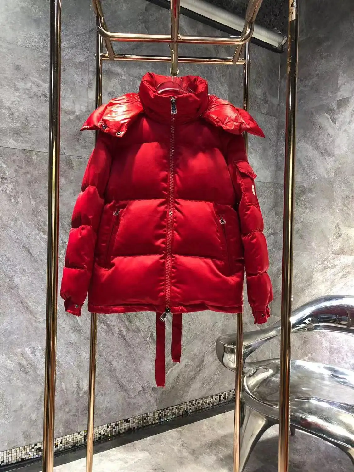 

Free Shipping High End Runway Women Winter coat 2019 Fashion Long Sleeve letter red Women Coats