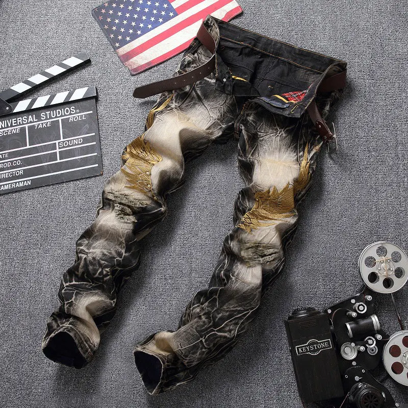 Ripped Jeans Men Fashion Harajuku Street Hip Hop Autumn Embroidery Wings Vintage Straight Jeans Men Distressed Denim Trousers