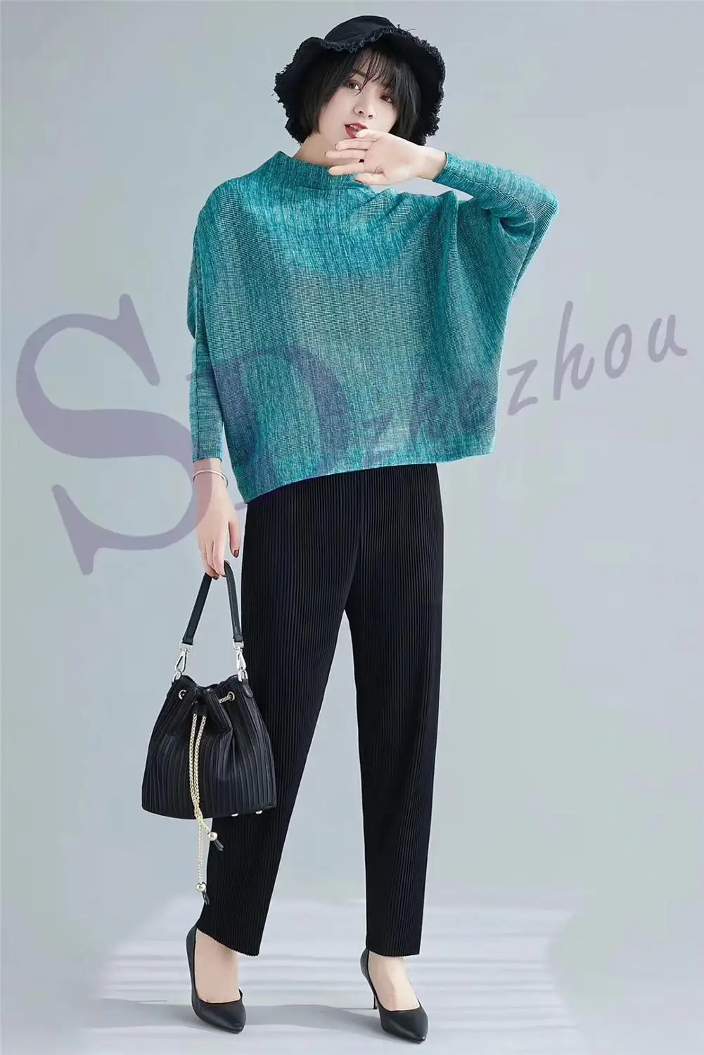 Горячая Miyake fold модная Однотонная футболка со стоячим воротником и рукавами летучая мышь Горячая Распродажа - Цвет: blue green