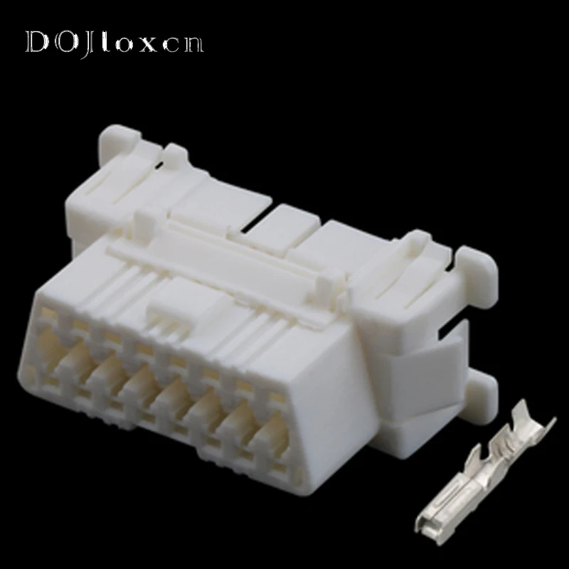 専用18個 179631-2 TE Connectivity / AMP | Mouser 日本