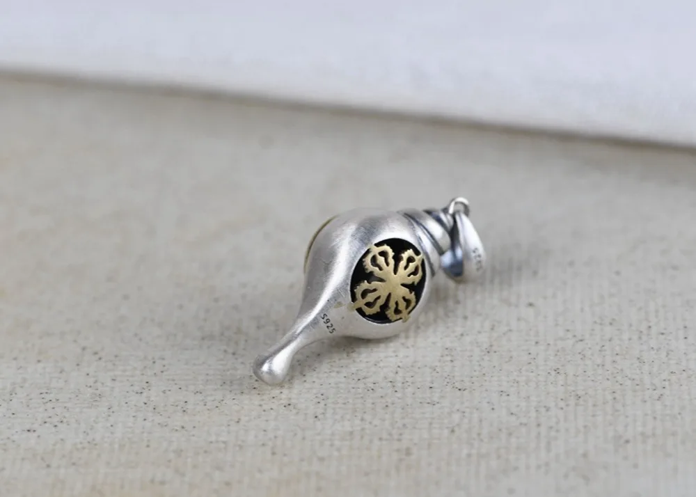 silver-conch-pendant001B