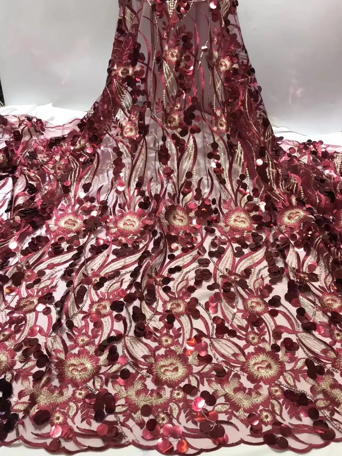 

2019 New Design Nigerian Lace Latest African Lace 2019 Bridal Lace Fabric Red wine African High Quality Sequins Lace Fabric
