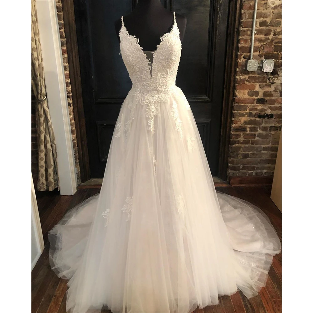 

Graceful Real Pictures Spaghetti Straps Wedding Dresses Appliques Backless Court Train Appliques Custom-Made Noiva Vestidos