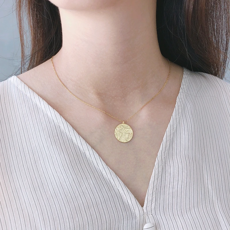 

Gold 925 Sterling Silver Map Compass Necklace Round Coin Pendant Chokers Necklace Concave-convex Personality Necklace For Women
