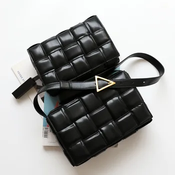 

2020 new star with the same fashion high-quality stitching small square bag lattice bread leather shoulder diagonal women bag