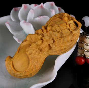 

7.5*3.5*3CM Chinese Exquisite Box-wood Hand-carved Peanut Auspicious Pendant