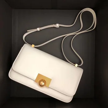 

2020 new women's bag Korean version of the shoulder bag simple messenger small square bag