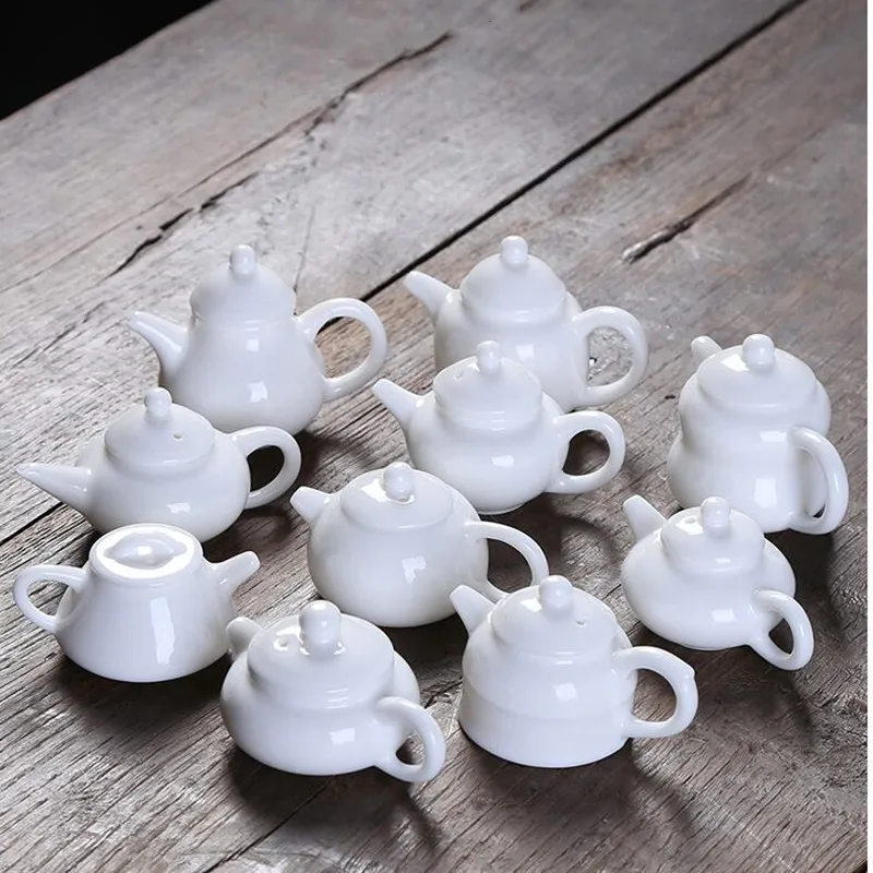 Pin's Théière TEATIME ANGEL - Petit Ange Réfléchi (The Cats Meow) - Neuf Avec étiquette