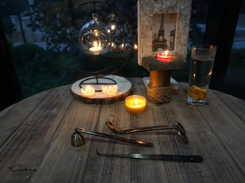 Candle Tools Wick Snuffer/ Trimmer/Dipper Candle Scissors Three-Pieces(5 COLORS - Цвет: Nostalgia