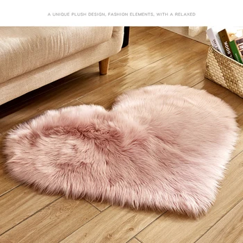 

Heart Shaped Imitation Wool Plush Carpet Floor Mat Mattress Blanket Sofa Cushion Foot Mat New Arrival