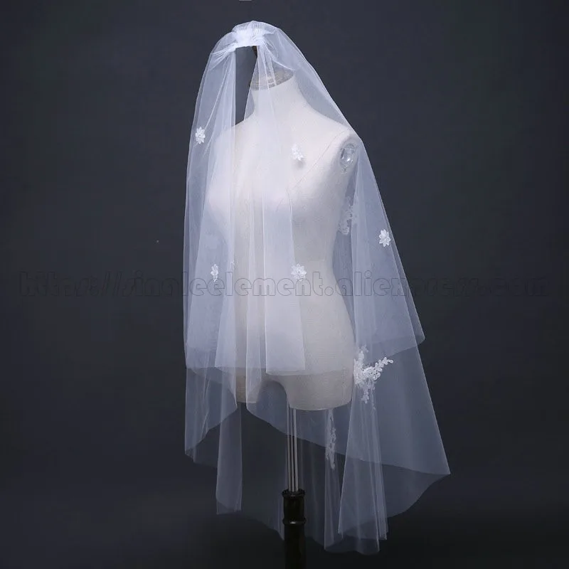 White Ivory Two Layers Bridal Veils Applique Short Women Wedding Veils With Comb
