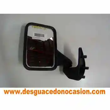 

LEFT REARVIEW NISSAN TRADE