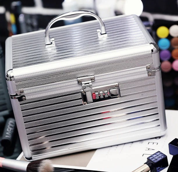 

Women Professional Aluminum Makeup Case Portable Travel Jewelry Train Case Cosmetic Organizer Case Box With Mirror Beauty Case