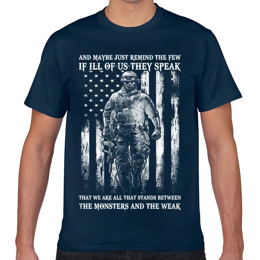 Футболка мужская в стиле милитари рубашка с рисунком старанов между монстром и