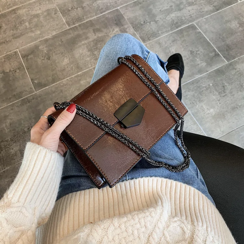 

Spring New Arrival Hong Kong Style Retro Bag Women's 2020 New Style Korean-style Black Lock Shoulder Fashion Simple Square Sling