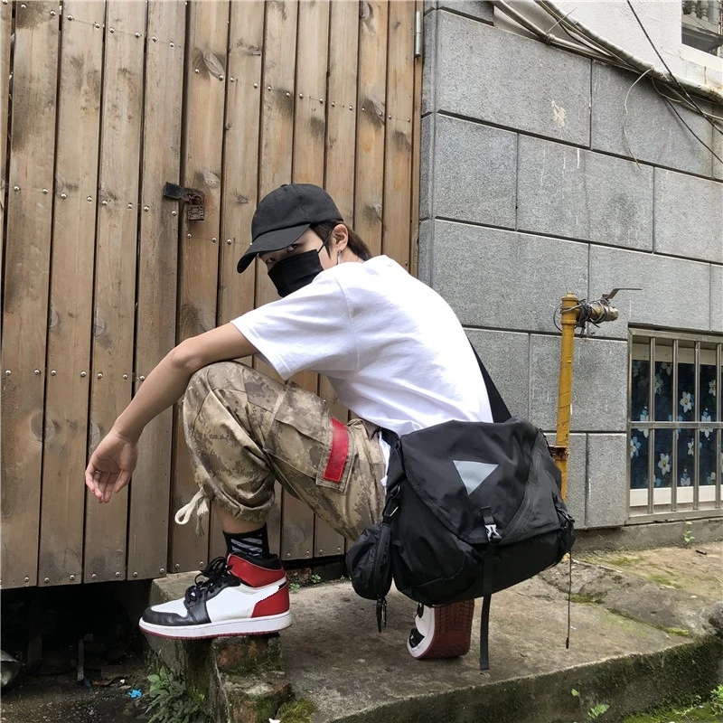 

Fashion Outdoor Shoulder Chest Waist Bag Men Women Waterproof Messenger Bag Street Hip-pop Large Capacity Crossbody Pouch