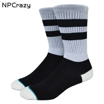

Black Gray Pitch Color Skateboard Socks Men Towel Bottom Comfort Cotton Meias Fit Performance hip hop Sox Y202