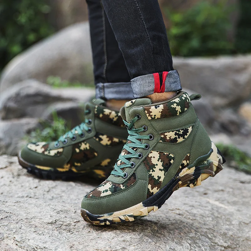 

New Style Winter Camouflage Snow Boots plus Velvet Hight-top Men Padded Waterproof Anti-slip Outdoor Trend Combat Boots
