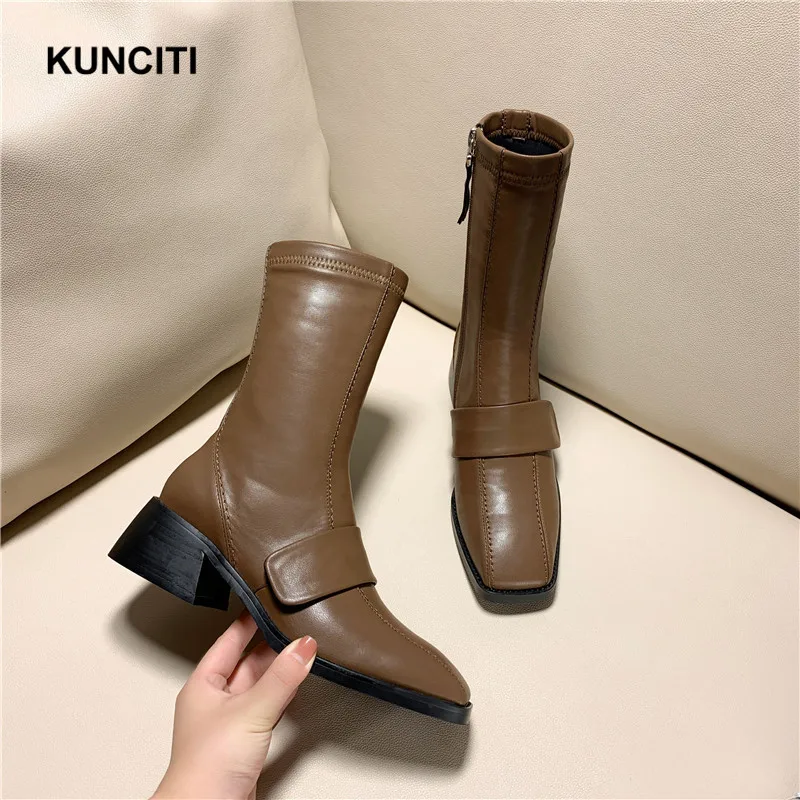 KUNCITI/ Модные женские ботинки с квадратным носком; женская обувь до середины икры; полусапожки на среднем каблуке в европейском стиле; новейшая модель; D9158