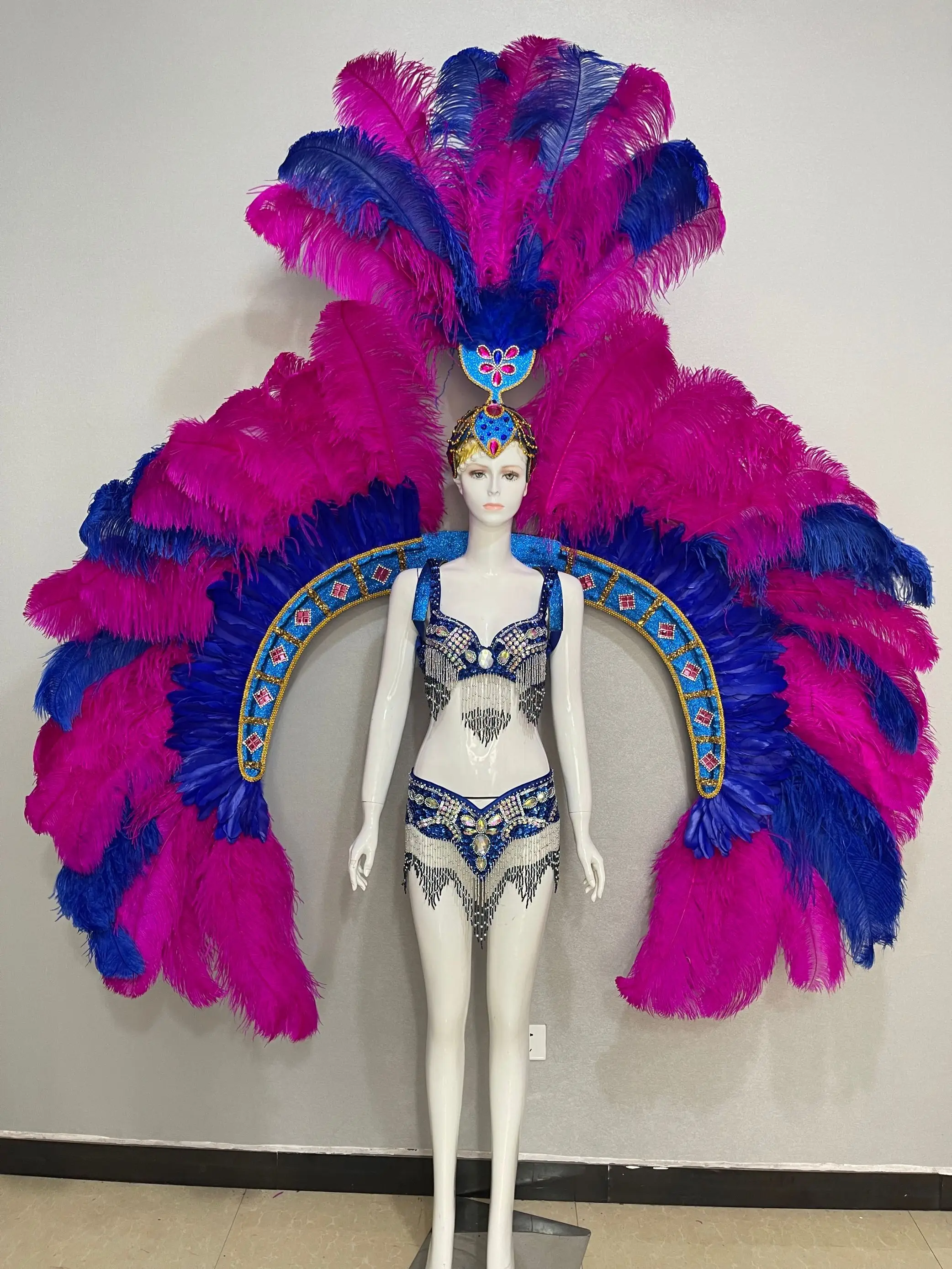 Coiffe À La Mode Et Exquise, Plumes De Samba, Chapeau De Bal Carnaval  D'halloween, Bar De Danse Latine, Spectacle De Mascarade - Accessoires -  AliExpress