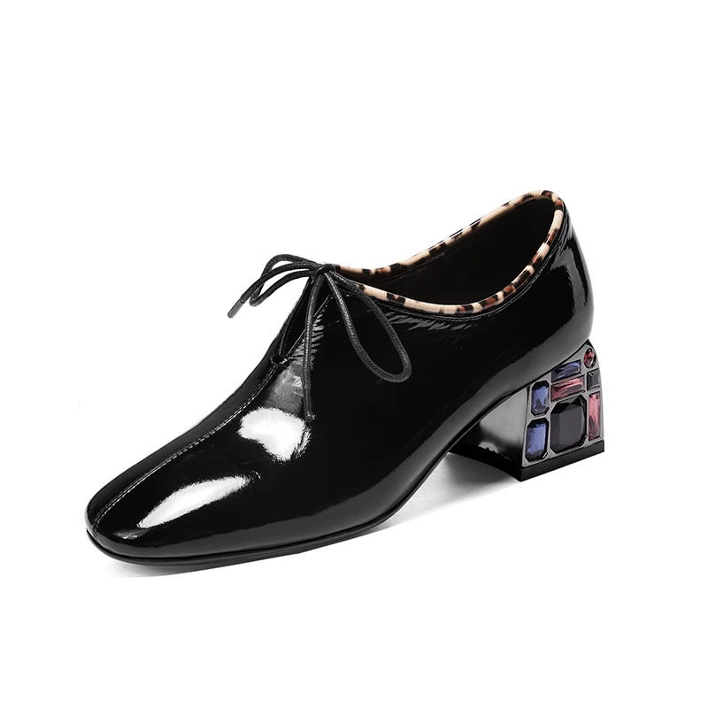 

2020 Spring Autumn Lace Up Ladies Pumps Patent Leather Rhinestone Heels Pumps Women Square Toe Handmade Casual Shoes Woman B144