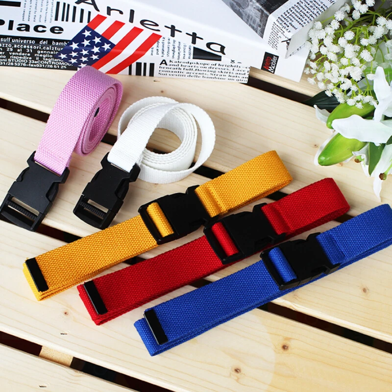 canvas belt with plastic buckle