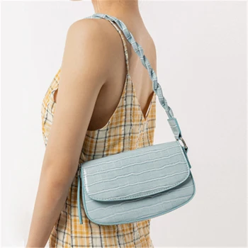 

New 2020 summer popular women's armpit bag with crocodile grain three-dimensional diagonal women's bag