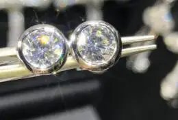 

T738 925 Silver Personalized earring For Women7MM 5A Cubic Zirconia Stone earring
