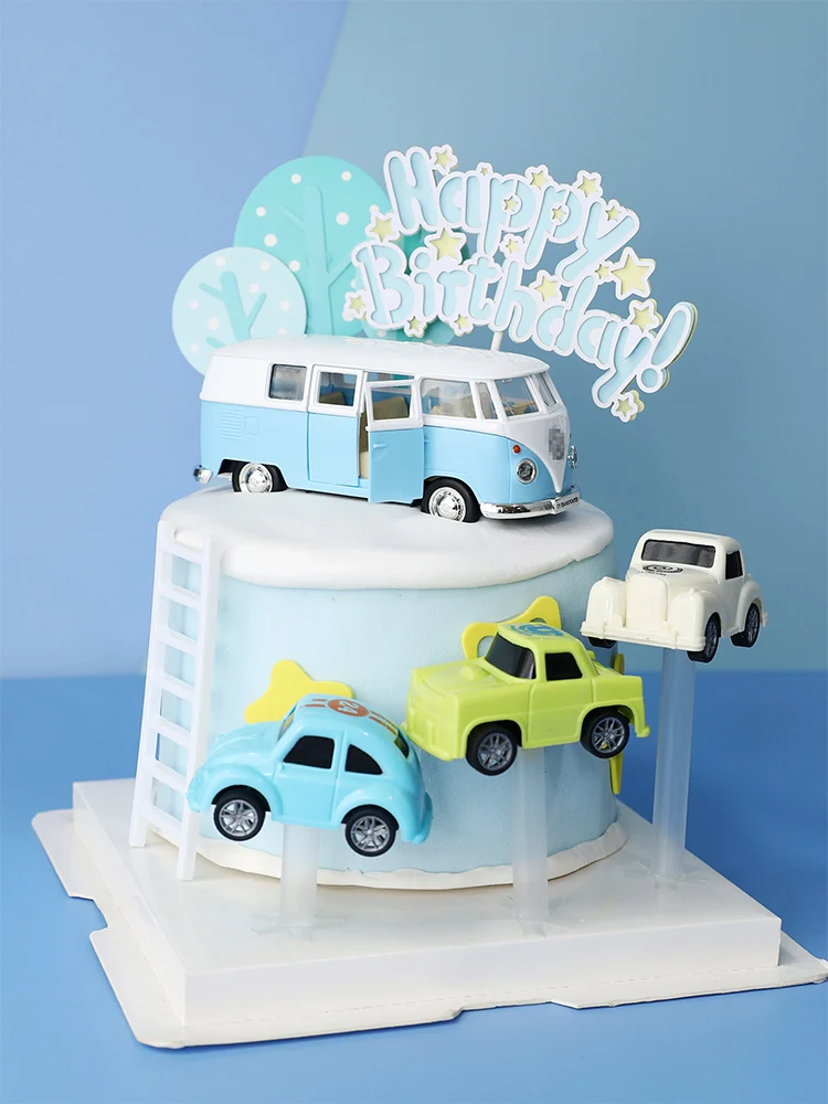 Coolest Bus and School Bus Cake Ideas