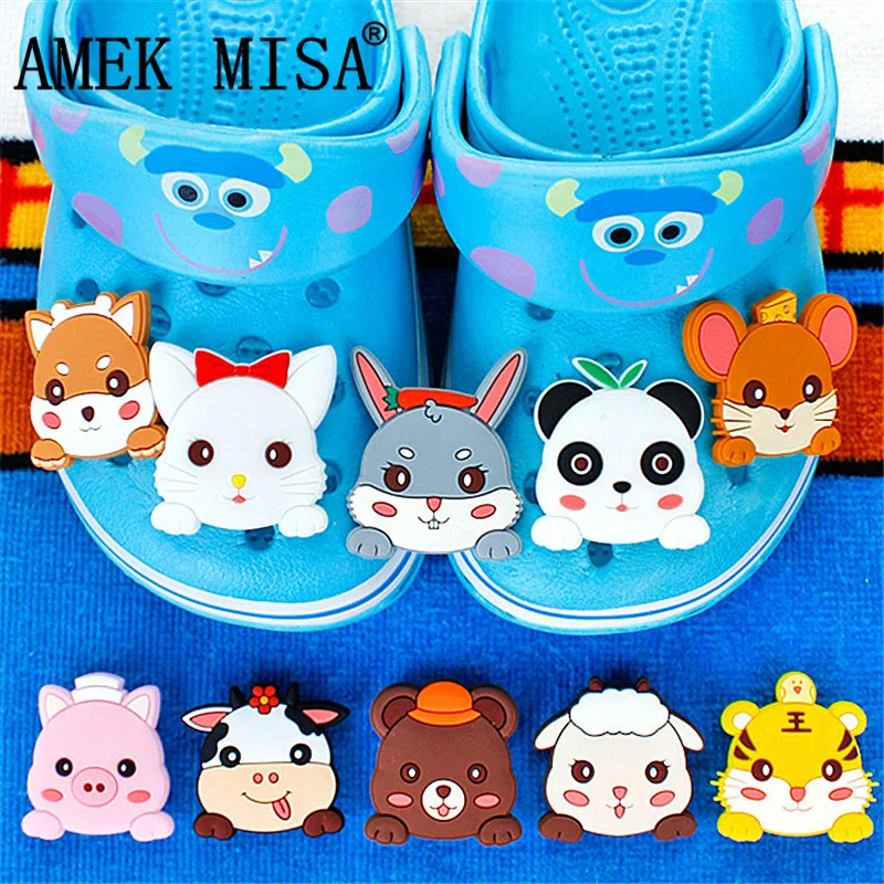 Novelty 10 Pcs/lot Pvc Animals Shoe Decorations Panda Tiger Charms