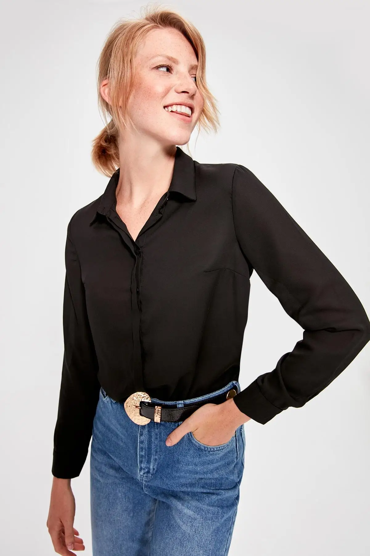 

Trendyol Black Hidden Patlı Shirt TWOAW20GO0104