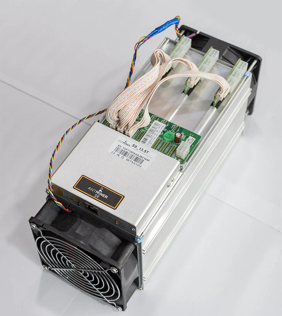 Используется Asic BTC Antminer S9 90% Биткойн Шахтер 13.5Th шахтерский SHA-256 алгоритм 13.5Th/для более быстрого потребления 1323 Вт T9+ S9K