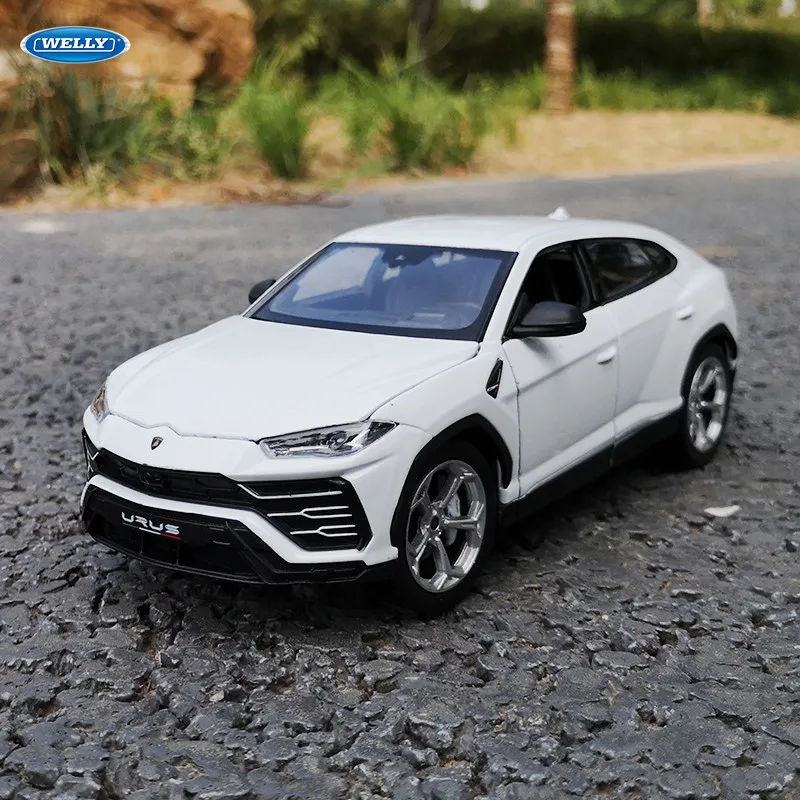 Welly 1:24 Lamborghini Urus белый автомобиль сплав модель автомобиля моделирование автомобиля украшение коллекция Подарочная игрушка Литье под давлением модель игрушка для мальчиков